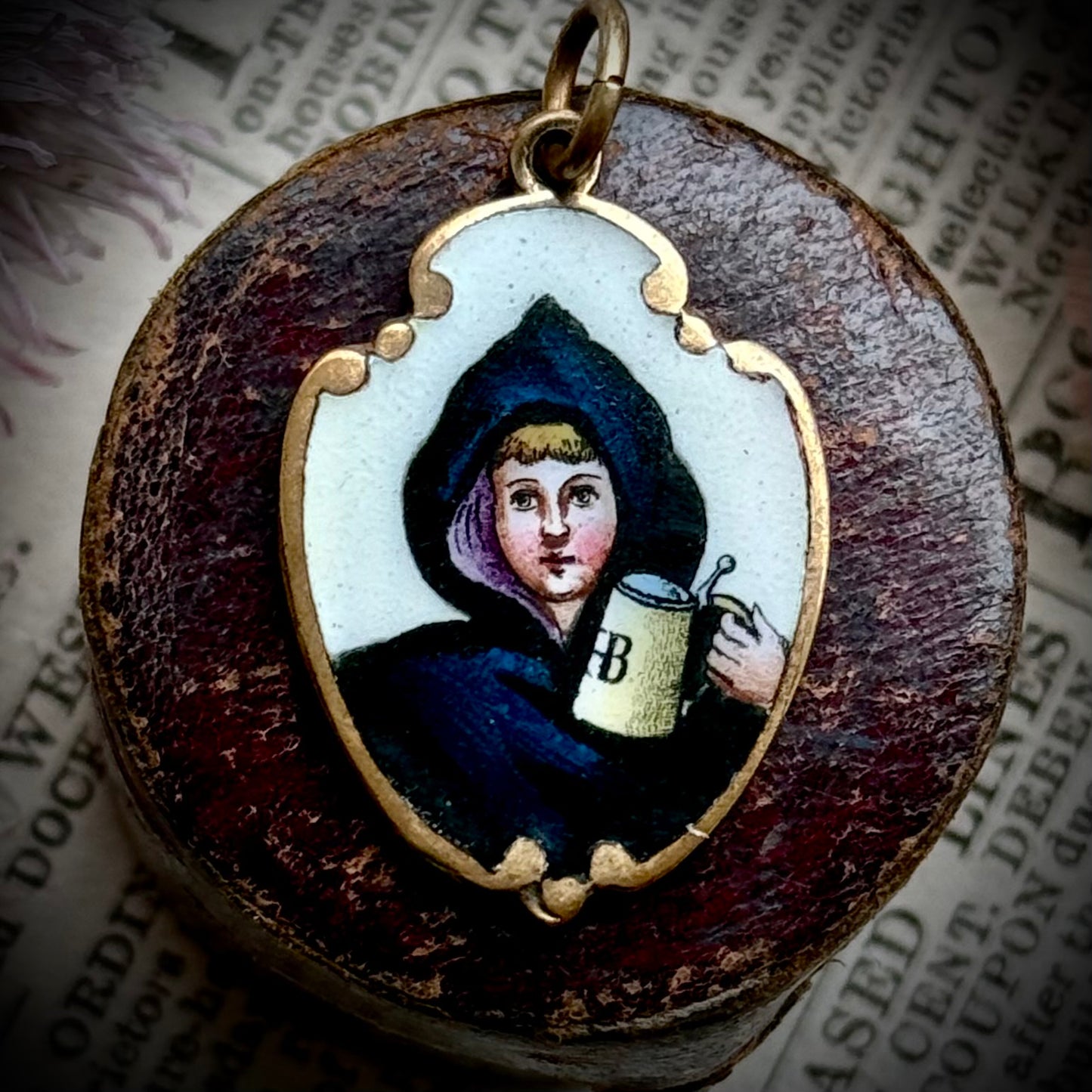Antique Enamel “Gruss aus München” Souvenir Pendant