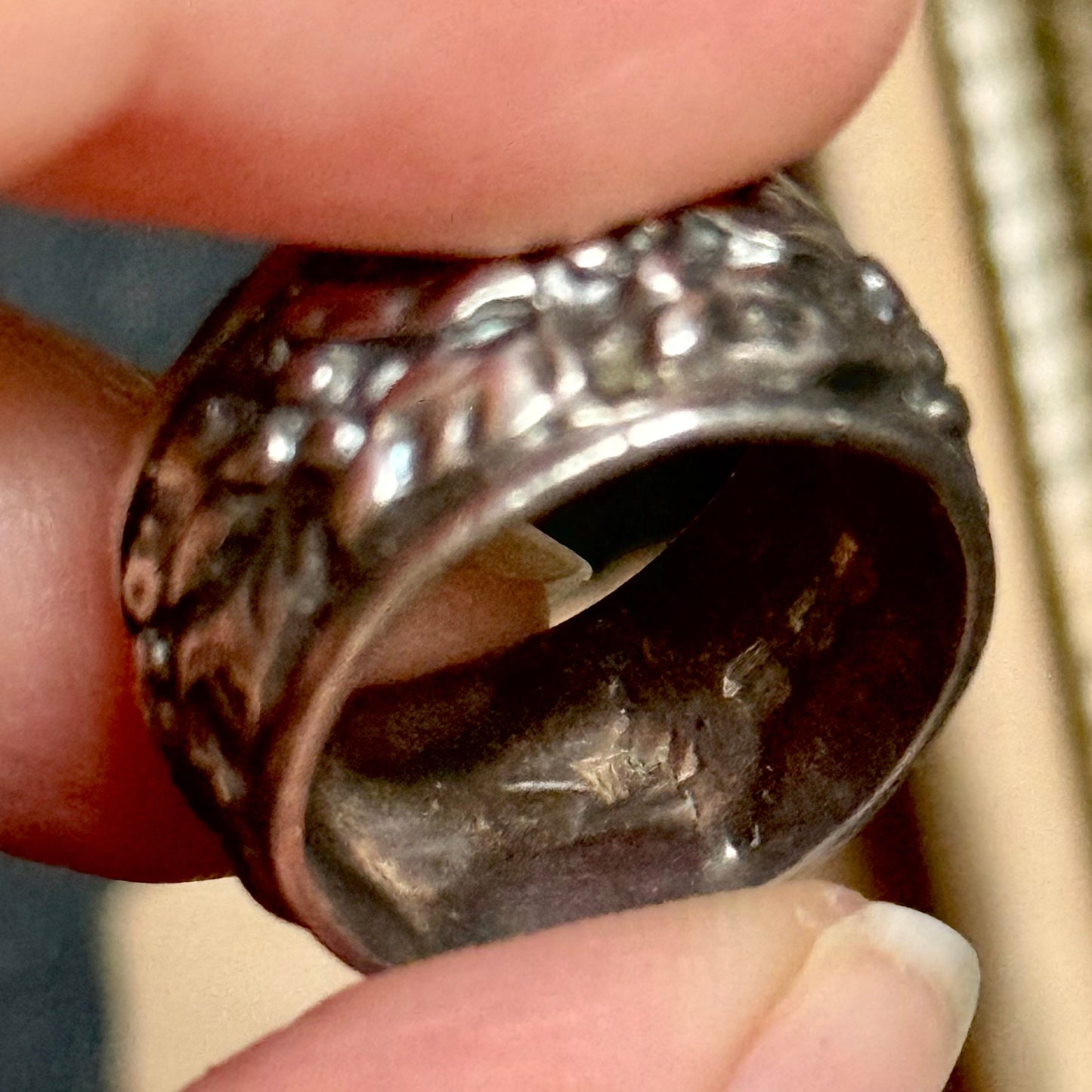 Antique Foliage Ring in Silver; Circa 1890
