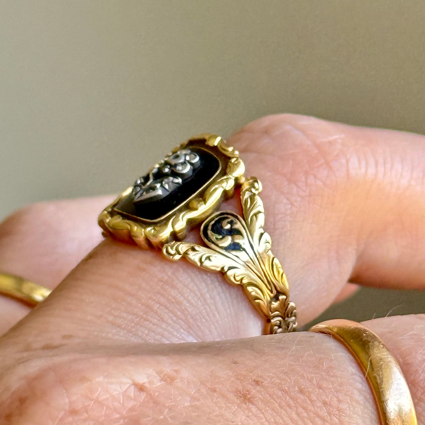 Antique Georgian Forget Me Not Diamond Mourning ring