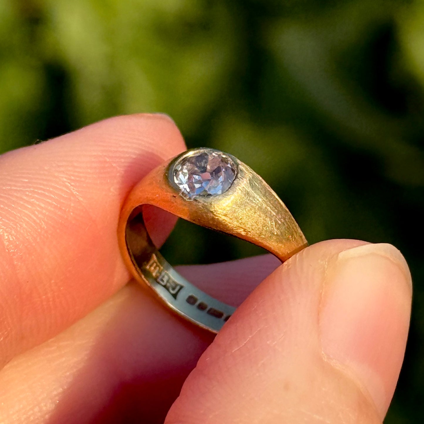 Vintage Old Cut Diamond Pinky Ring in 18 Carat Gold