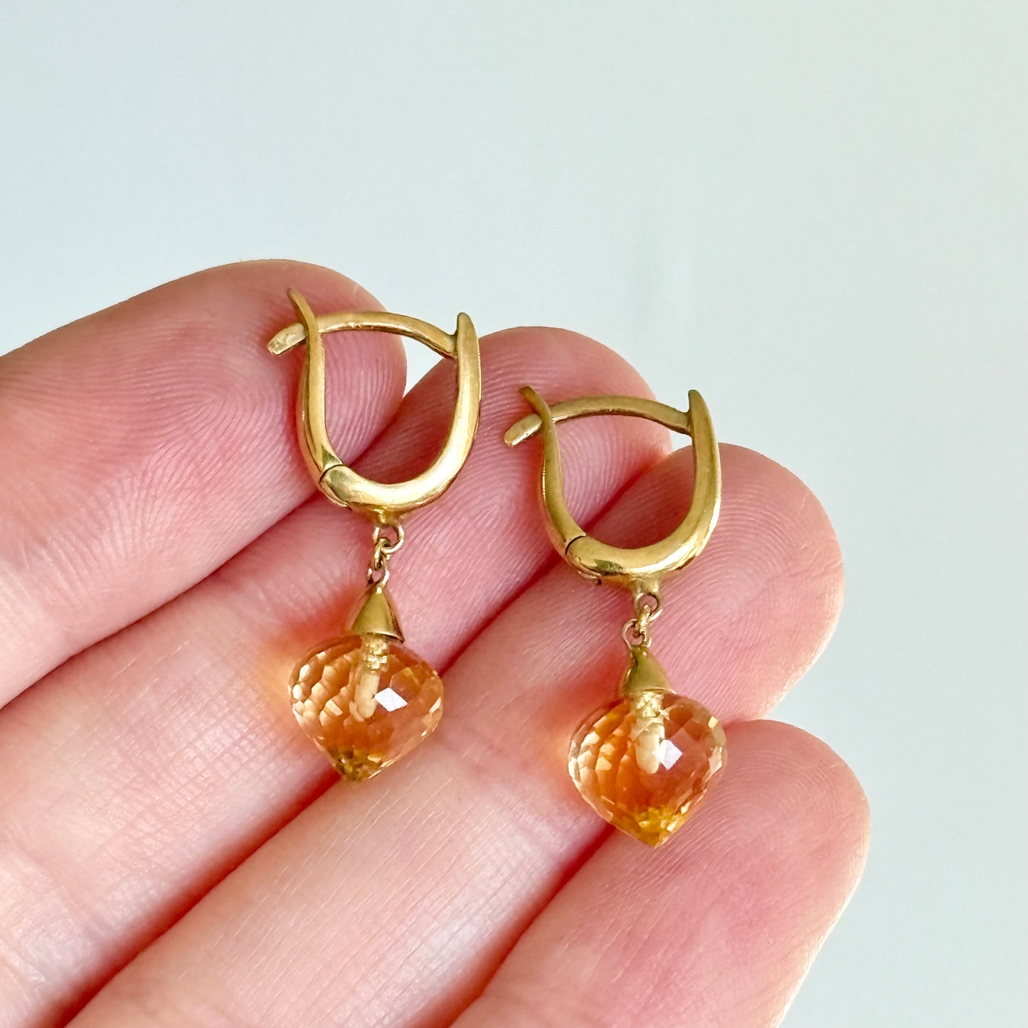 Citrine Briolette Drop Earrings in 18 Carat Gold