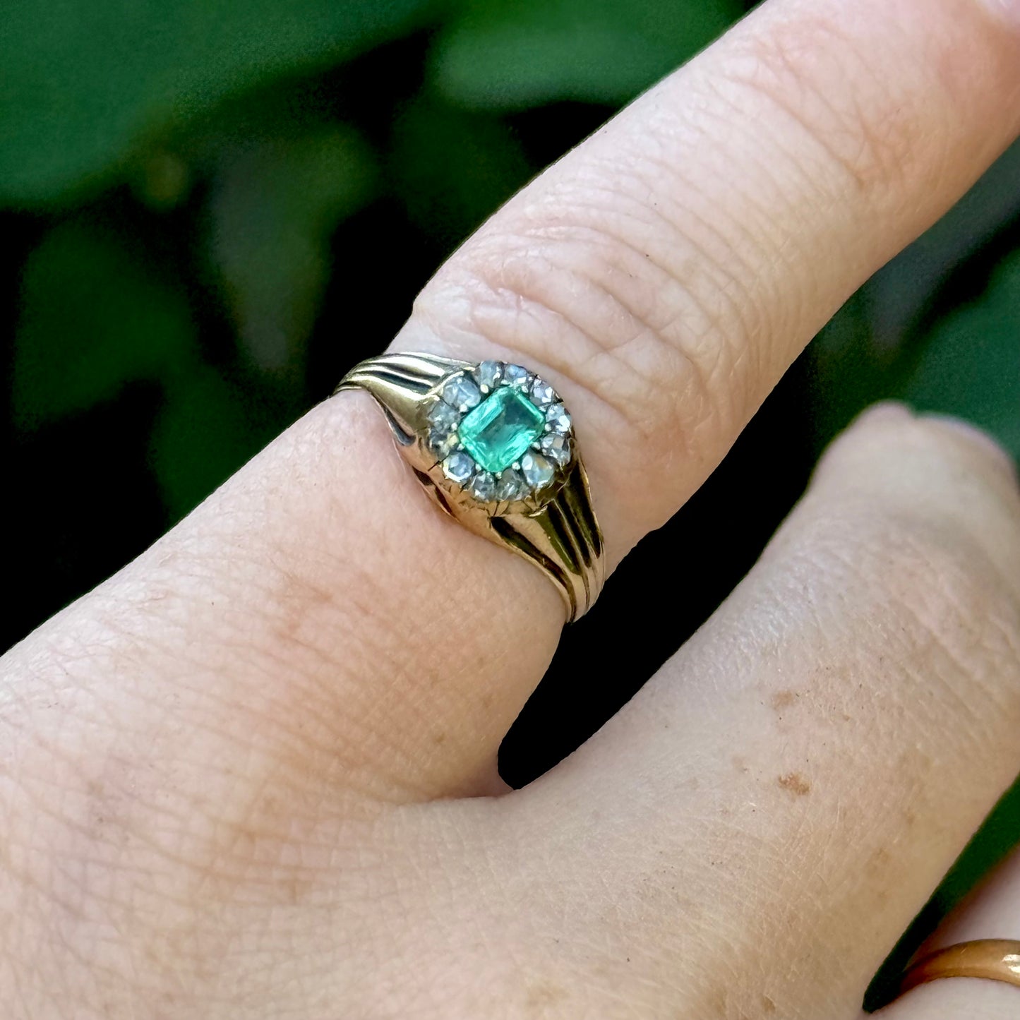 Antique Georgian Emerald & Diamond Cluster Ring