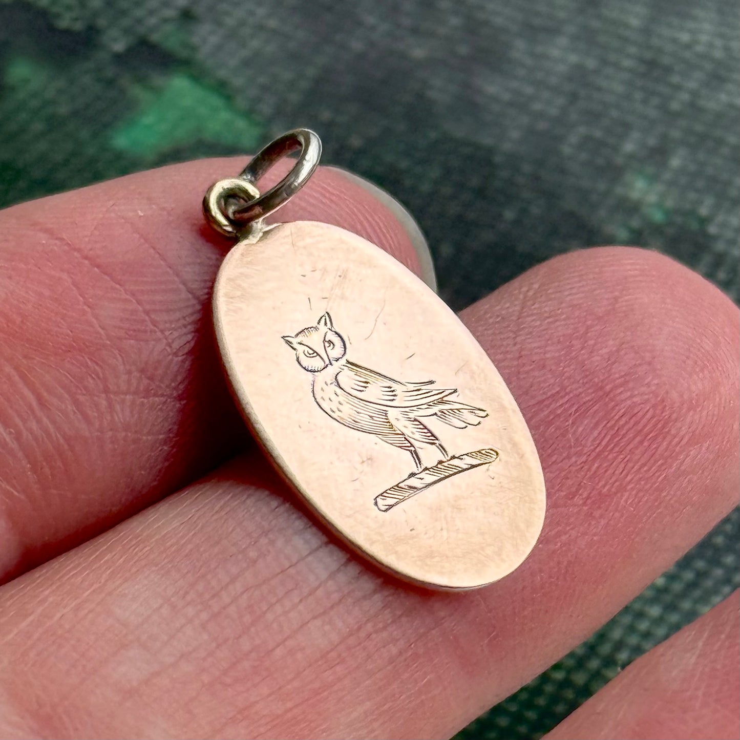 Antique 'Owl' Heraldic Pendant in 9 Carat gold (4)