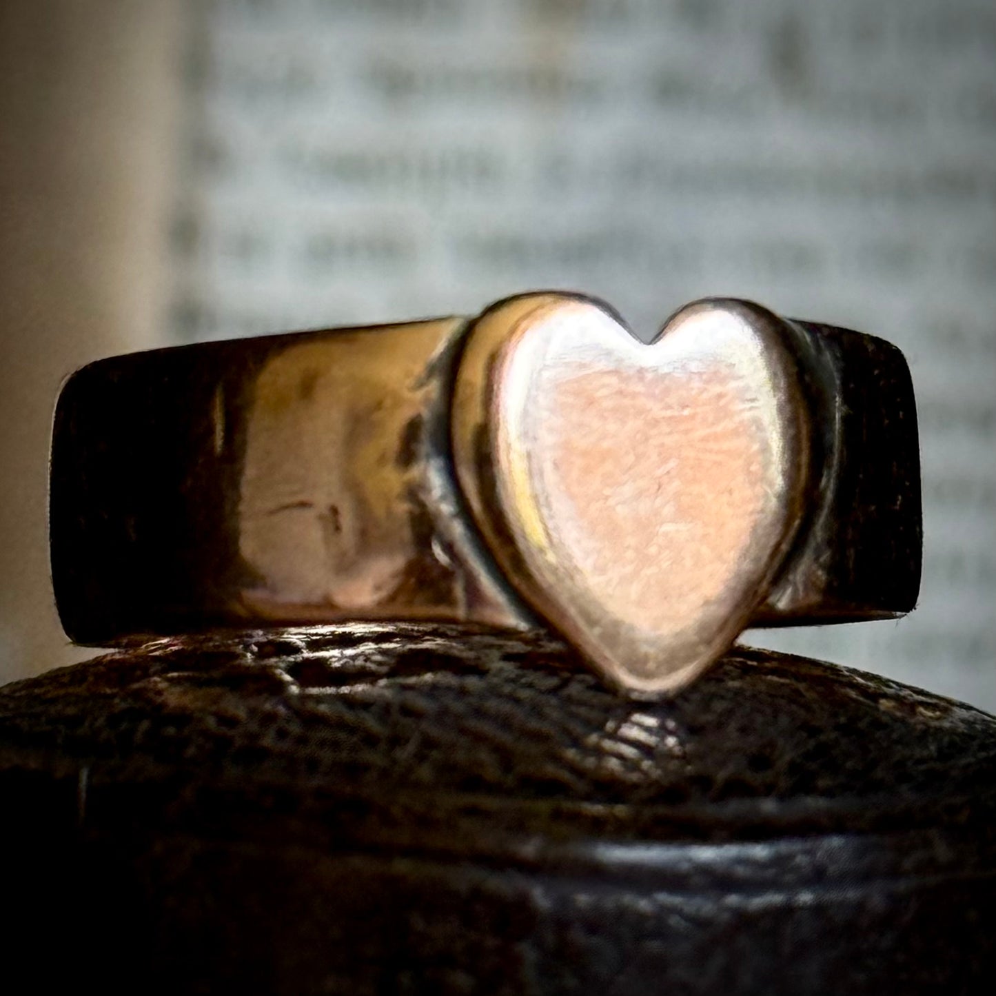 Edwardian Sweetheart Ring in 9 Carat Gold