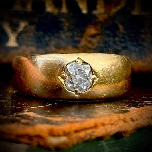 Victorian Old Cut Diamond Band in 18 Carat Gold