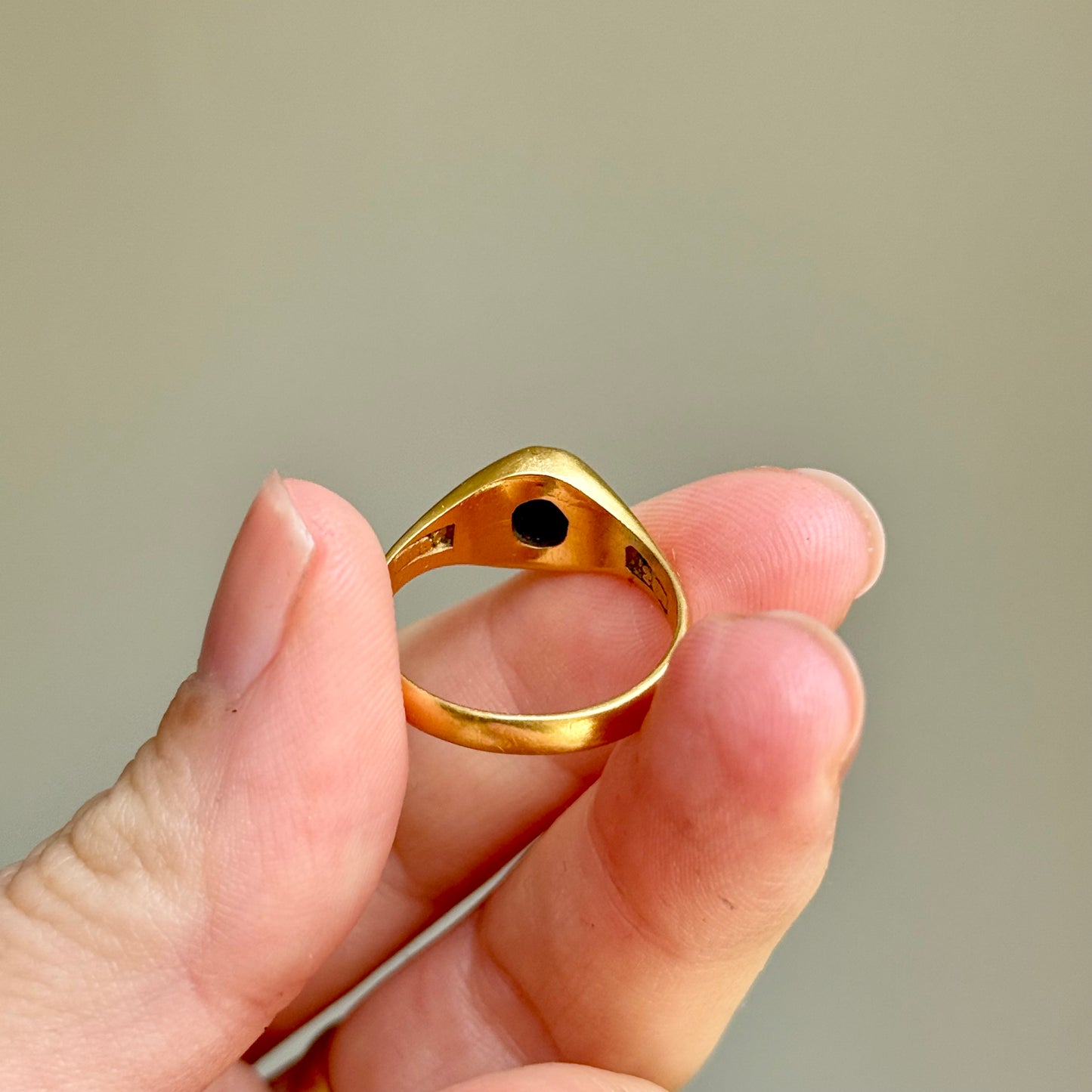 Victorian Sapphire Ring in 22 Carat Gold ; Circa 1880