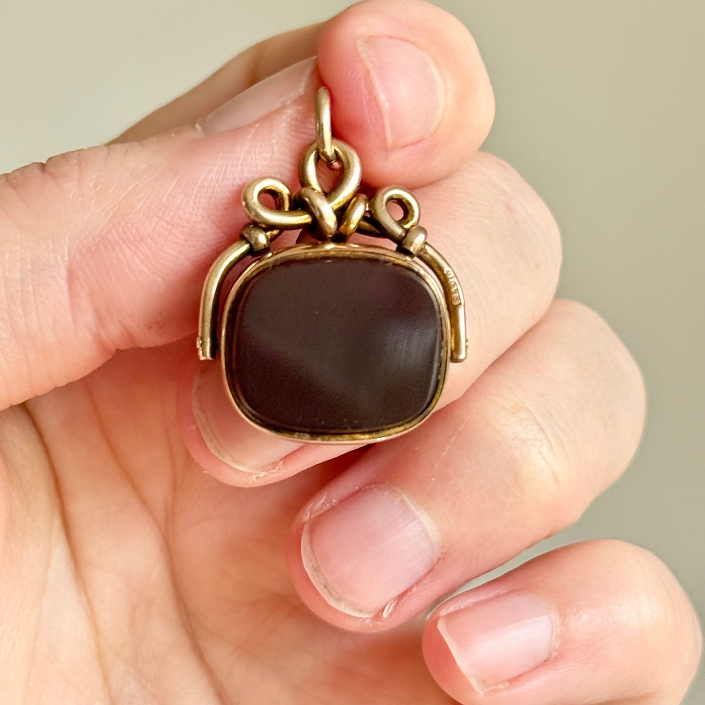 Antique Bloodstone Intaglio Fob in 9 Carat Gold; Circa 1904