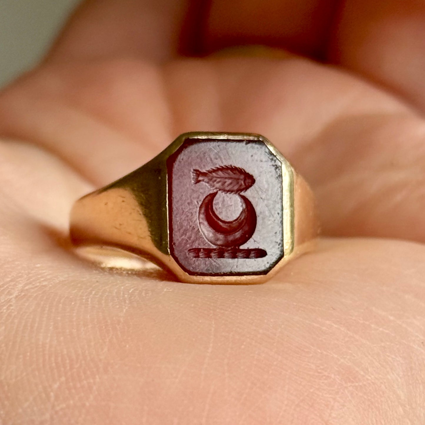 Antique Victorian Carnelian Intaglio Signet Ring