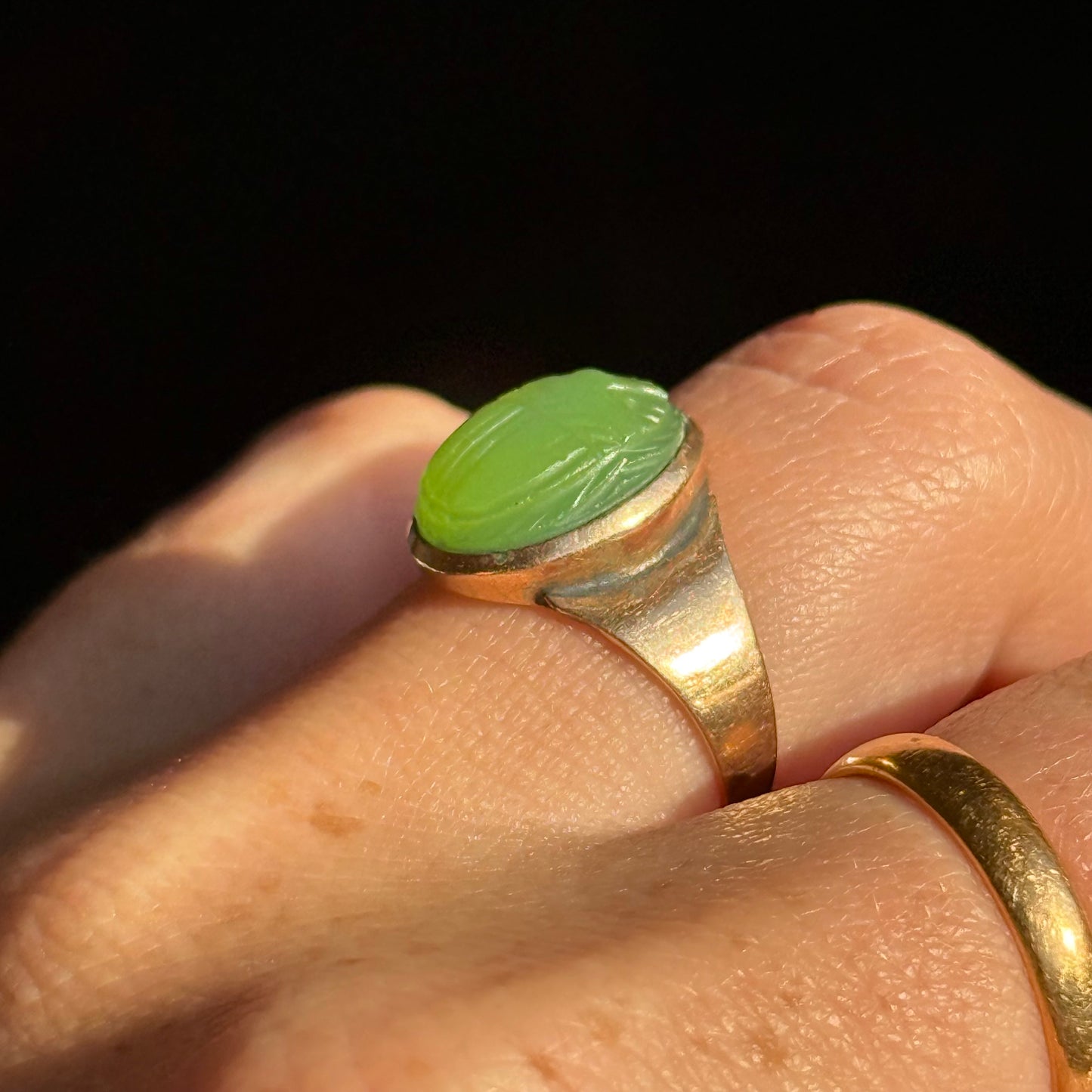 Antique Green Agate Scarab Ring in 9 Carat Gold
