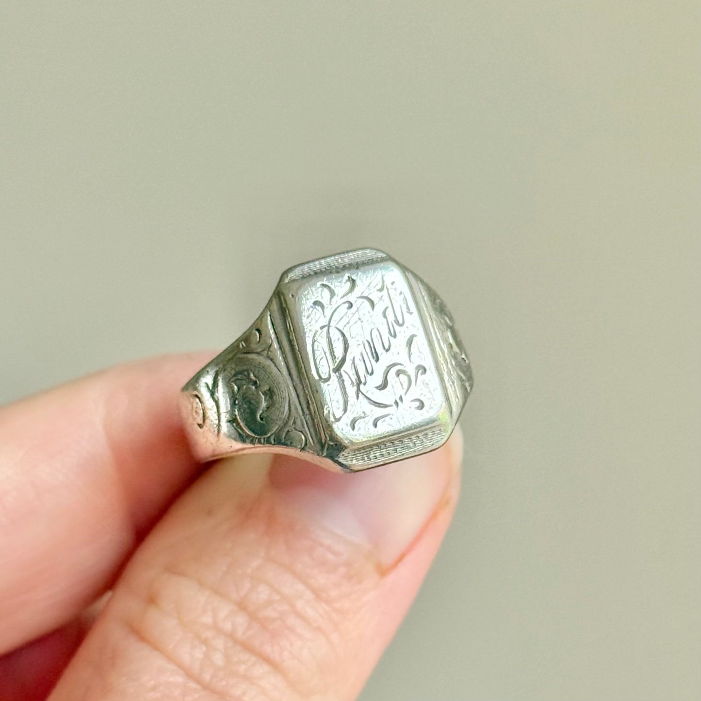 Antique Randi Signet Ring in Sterling Silver