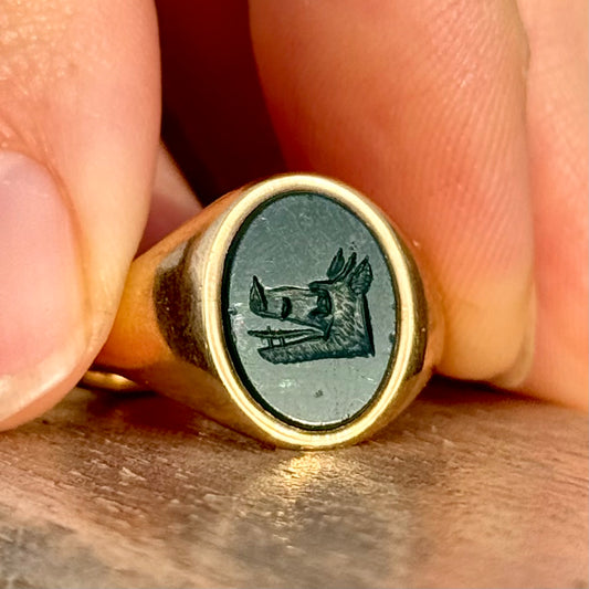 Bloodstone Boars Head Signet Ring in 9 Carat Gold, Circa 1936