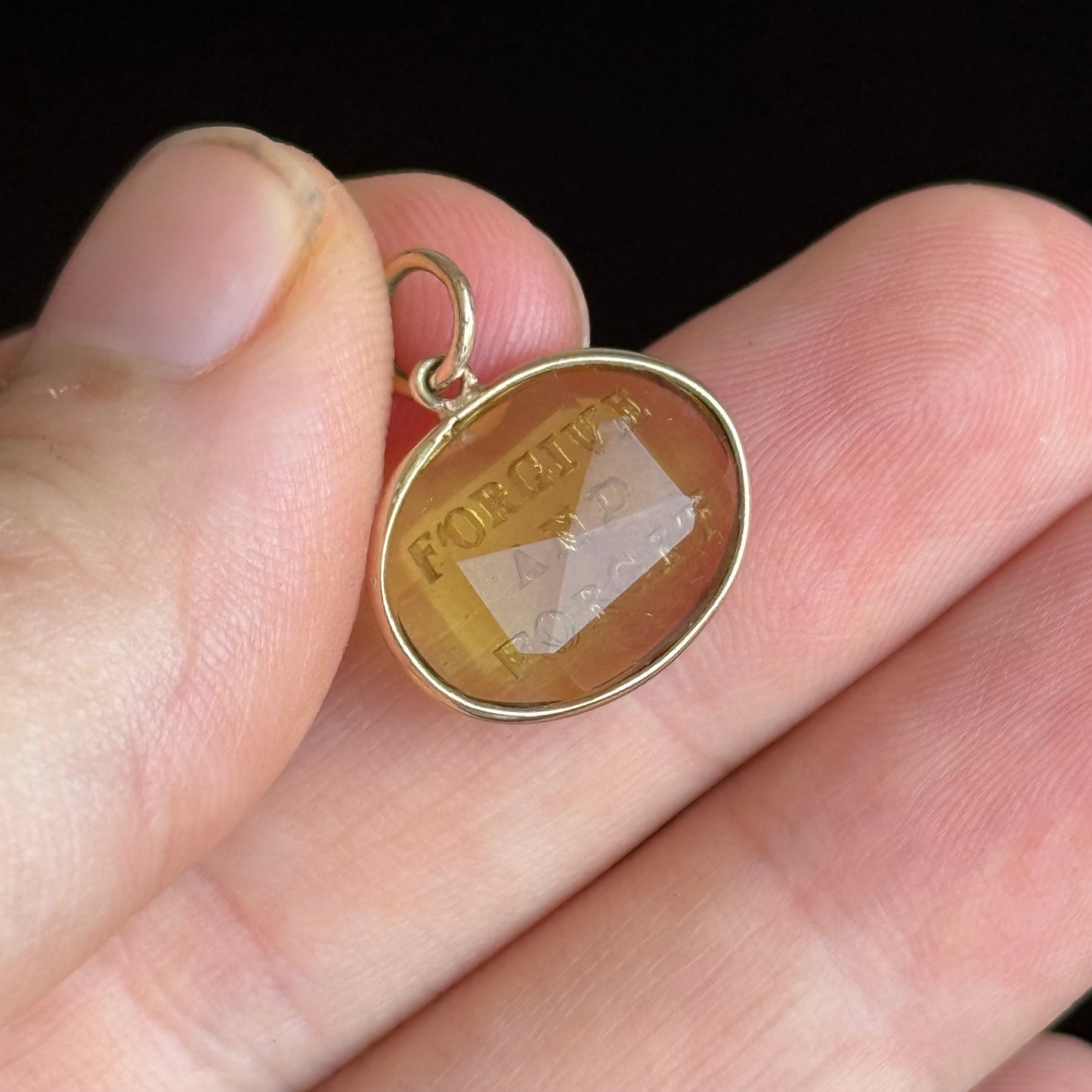 Antique Seal 'Forgive and Forget' Pendant in 9 Carat Gold
