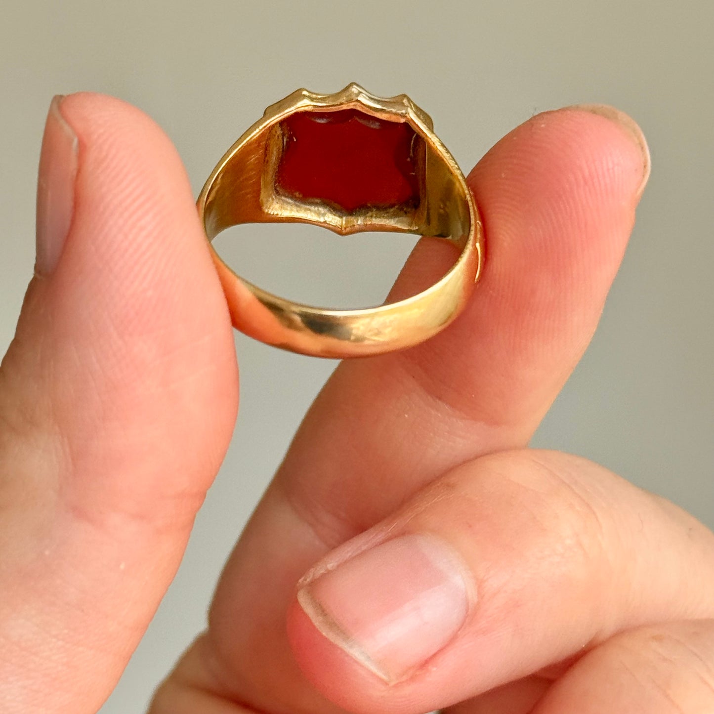Antique Carnelian Signet Ring in 18 Carat Gold; Circa 1880