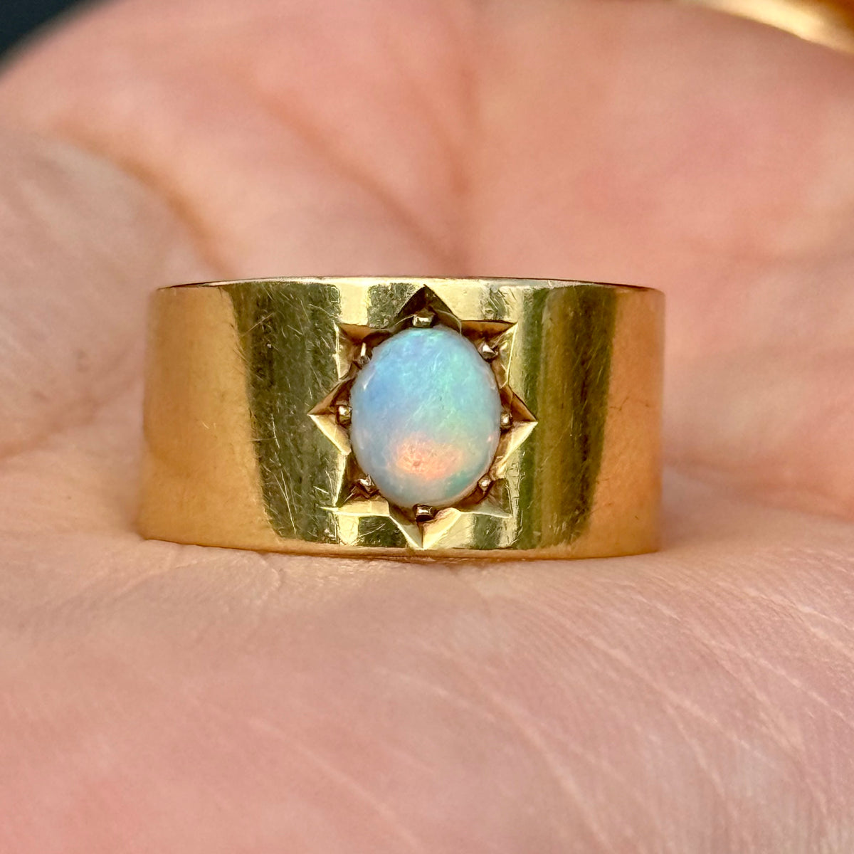 Antique Edwardian Opal Band in 18 Carat Gold; Circa 1900