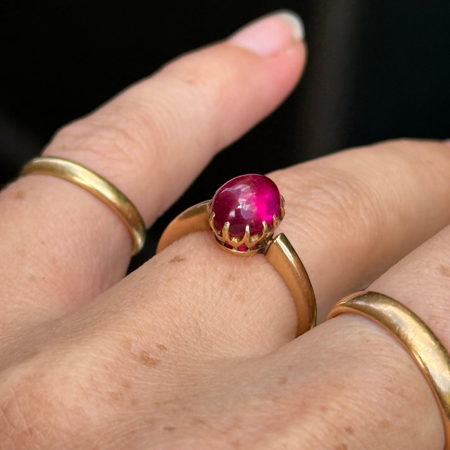 Antique Spinel Cabochon Ring; circa 1895