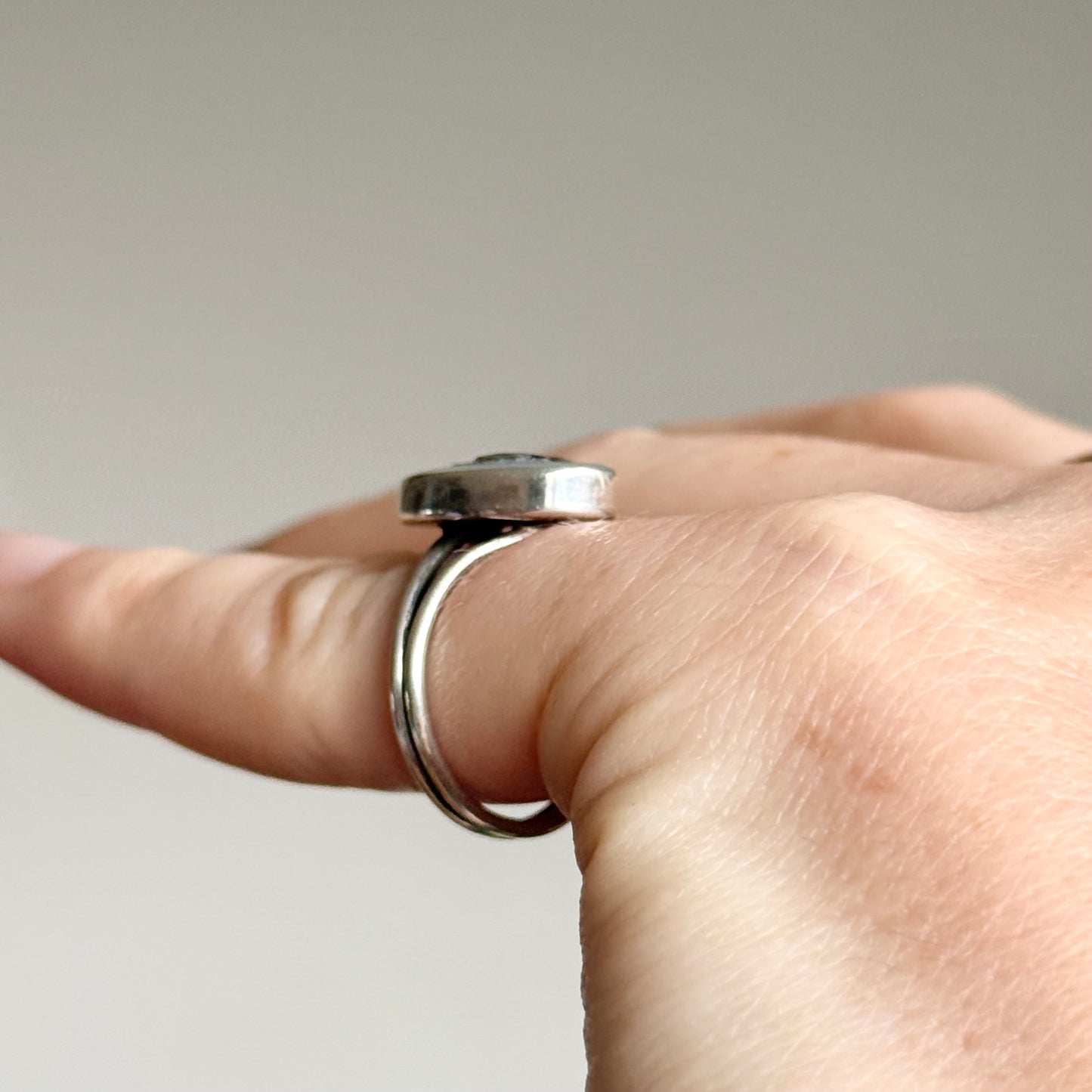 Vintage Shibayama Ring in Sterling Silver