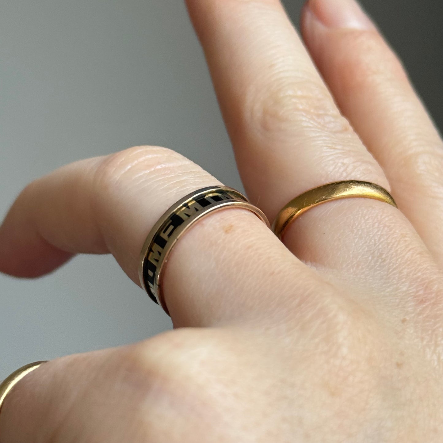 Antique Victorian Enamel Mourning Ring in 9 Carat Gold; Circa 1873