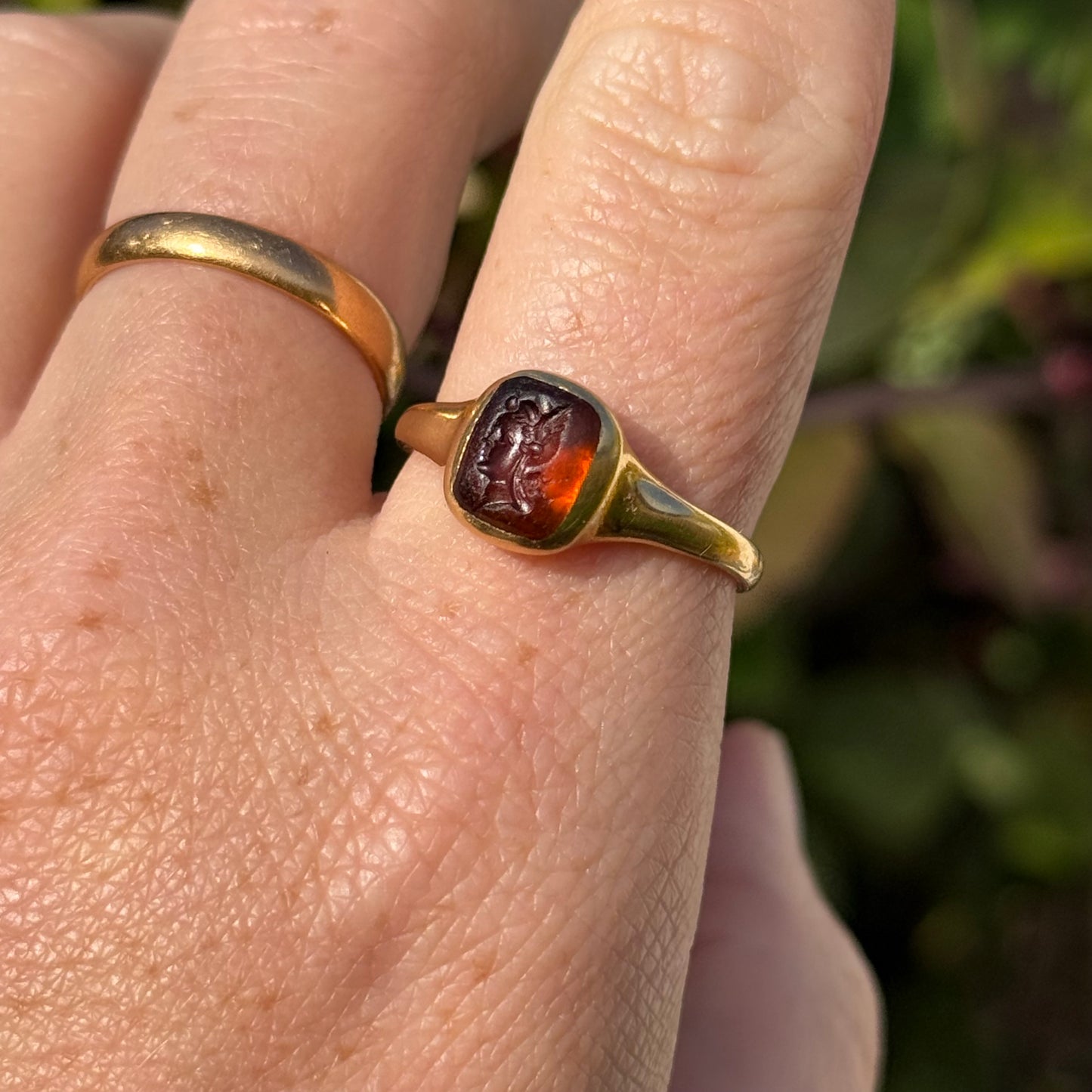 Edwardian 18 Carat Gold Intaglio Ring Depicting the Goddess Diana, Circa 910