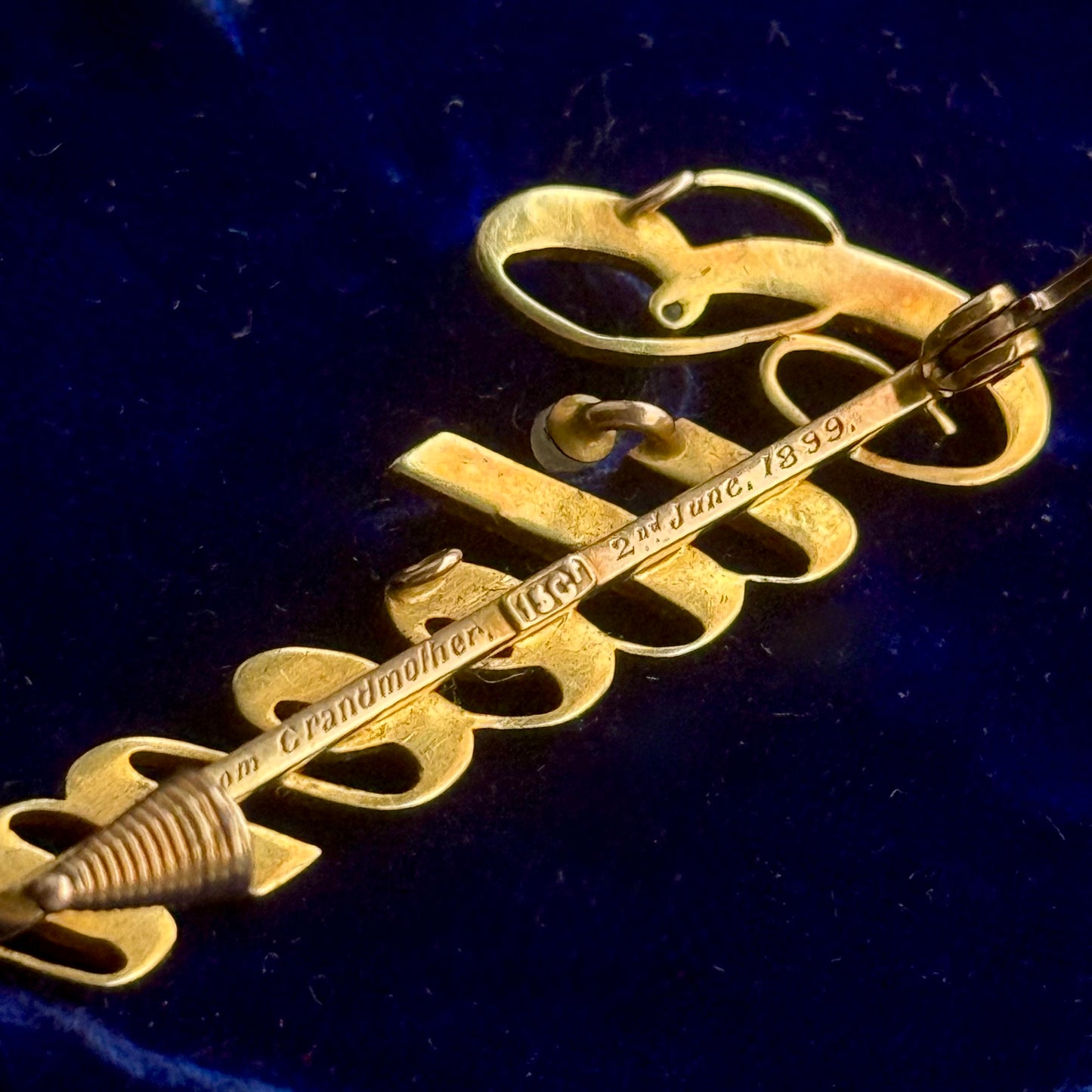 Victorian 'Eileen' Pearl Brooch in 15 Carat Gold; Circa 1899
