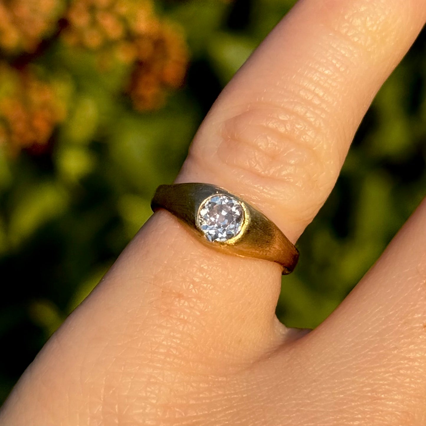 Vintage Old Cut Diamond Pinky Ring in 18 Carat Gold