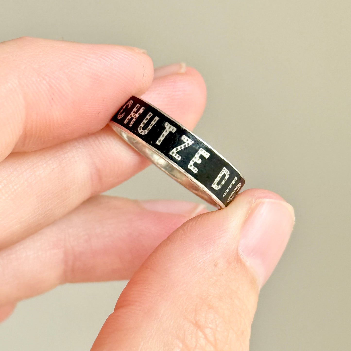 Victorian 'Gott Schütze Dich' Enamel Ring In Silver; Circa 1880