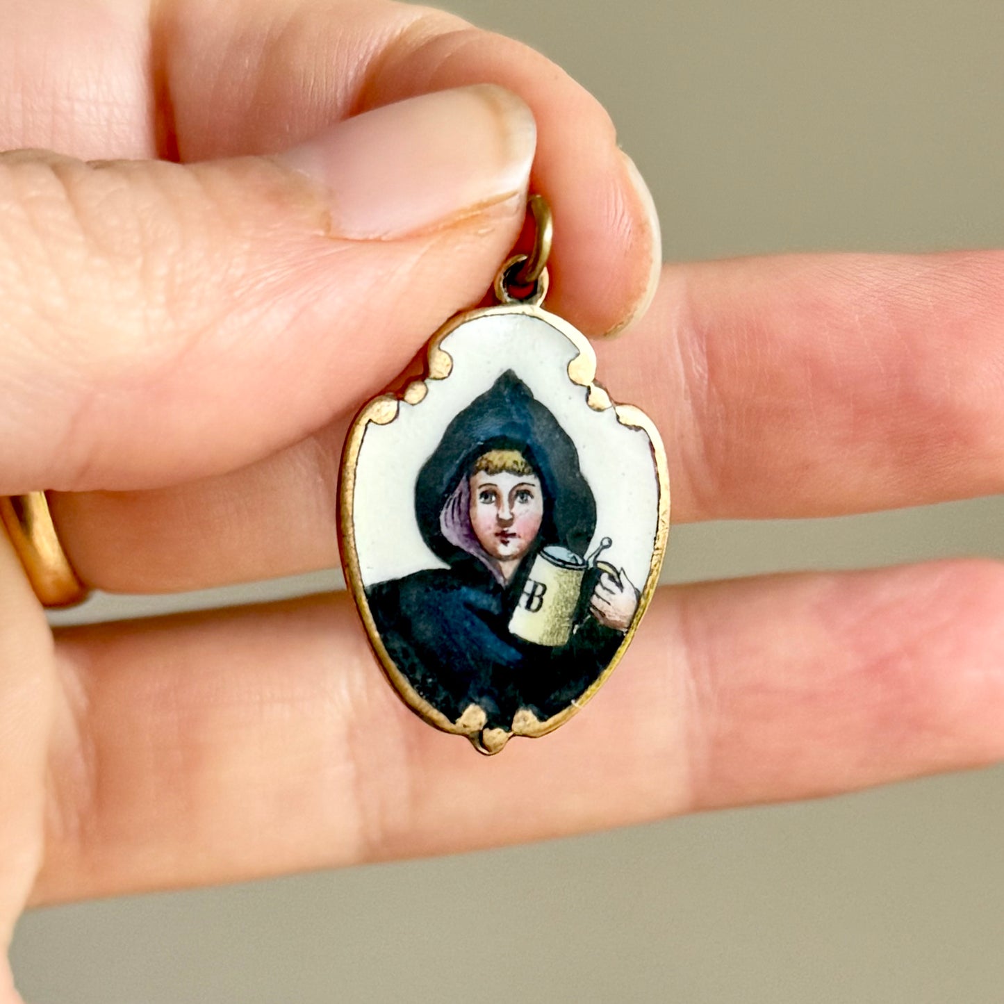 Antique Enamel “Gruss aus München” Souvenir Pendant