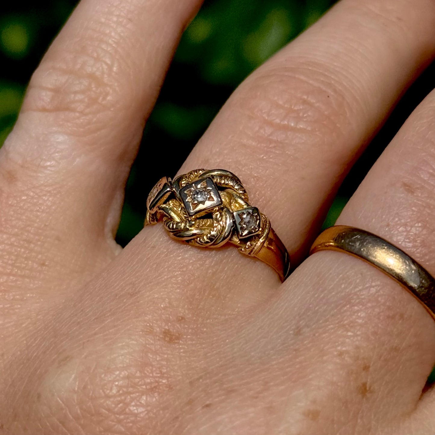 Antique Diamond Trilogy Knot Ring in 18 Carat Gold