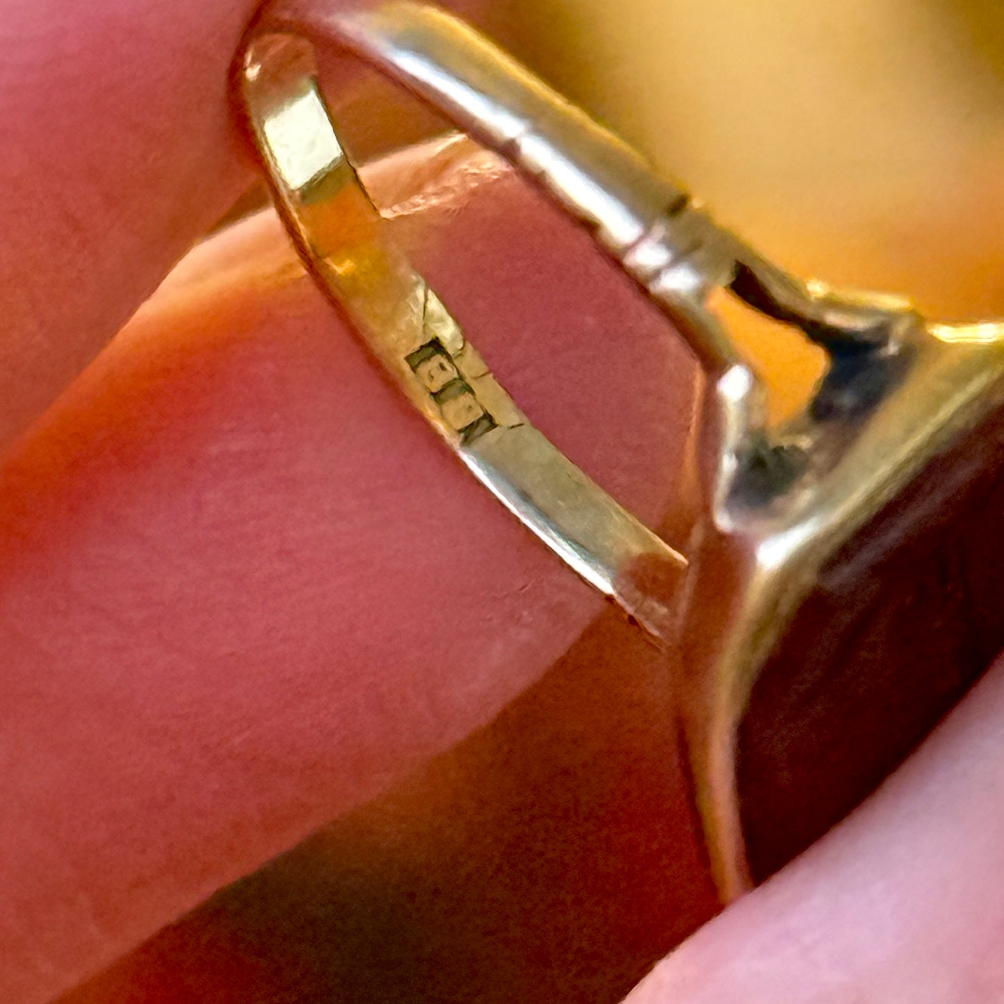 Sublime Jasper Intaglio Ring in 14 Carat Gold