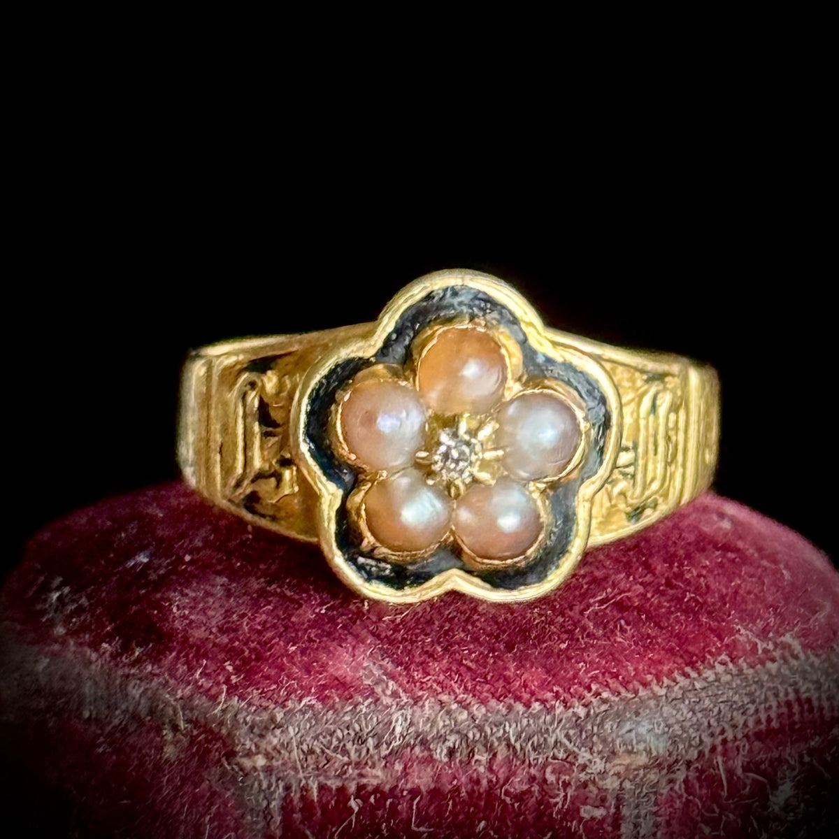Victorian Diamond & Pearl Mourning Ring in 18 Carat Gold; Circa 1838
