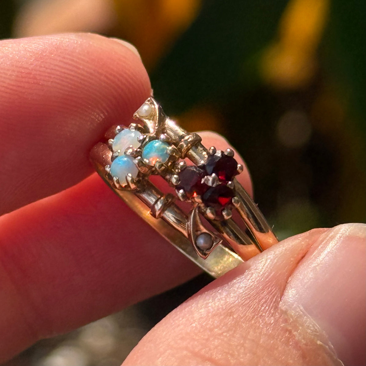 Antique Gemstone Clover Ring in 14 Carat Gold; Circa 1900