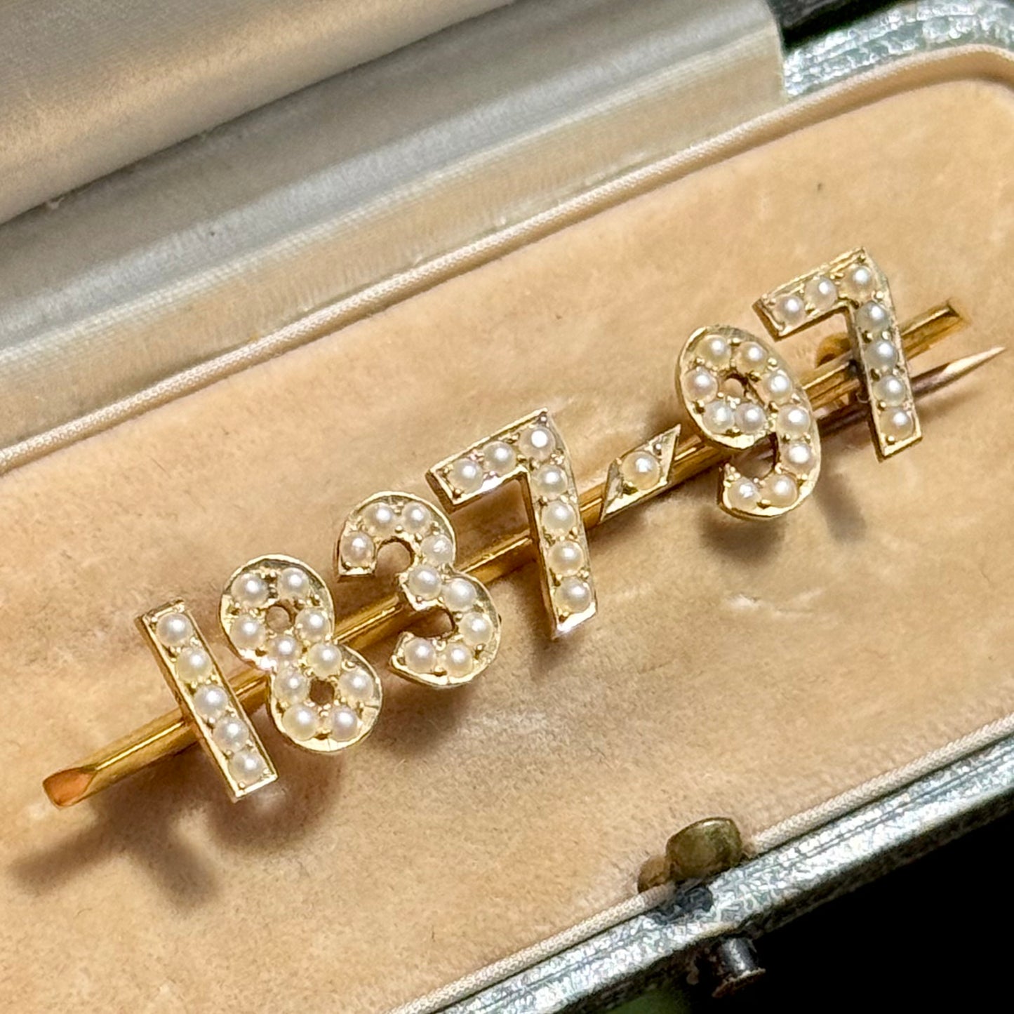 Victorian Diamond Jubilee Commemorative Brooch in Box