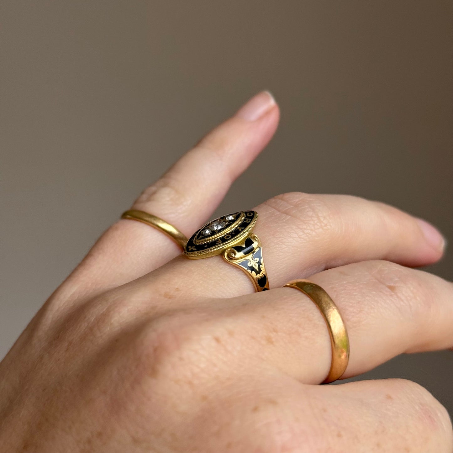 Georgian Diamond and enamel Mourning Ring in 18 Carat Gold