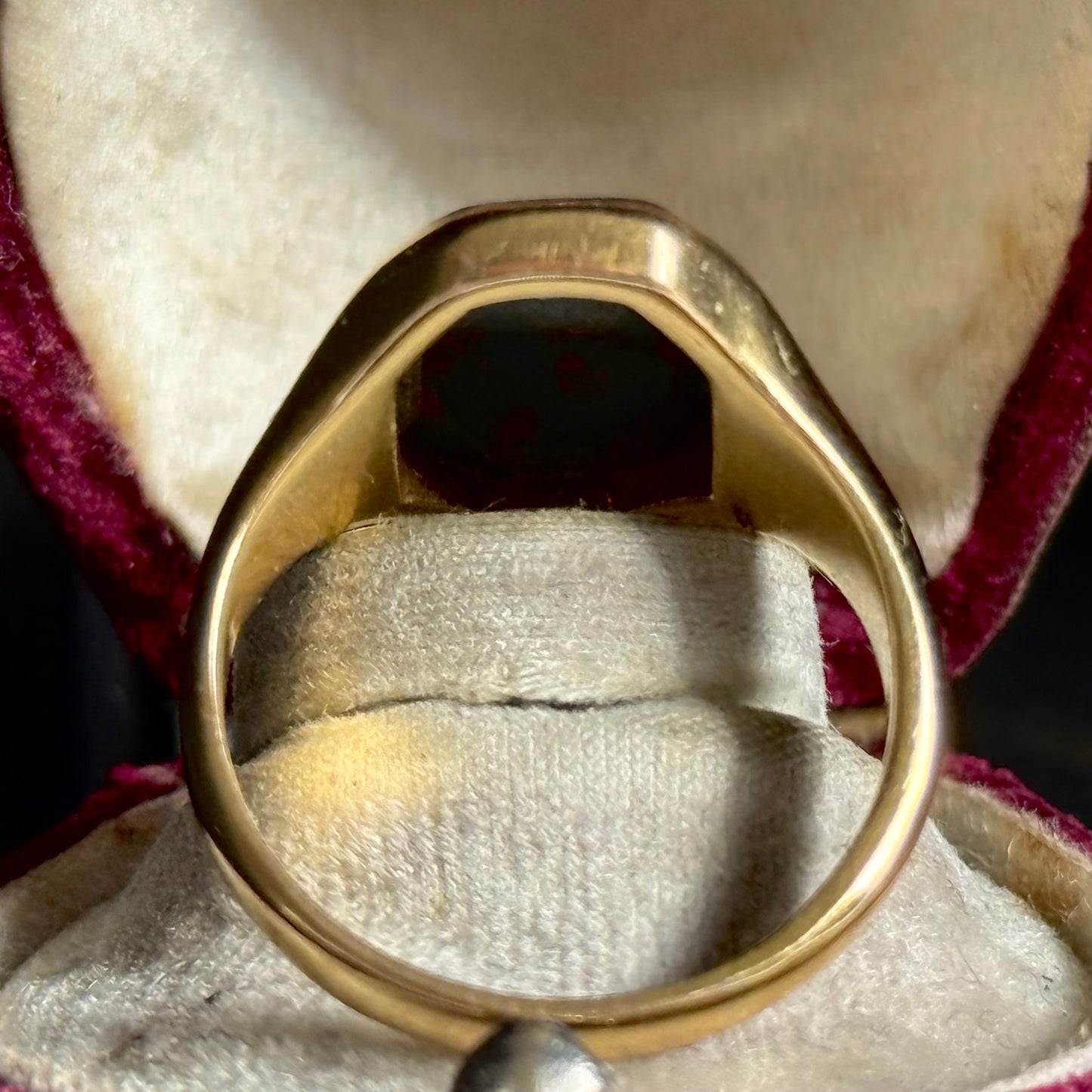 Antique Bloodstone Heraldic Signet Ring in 18 Carat Gold; Circa 1890