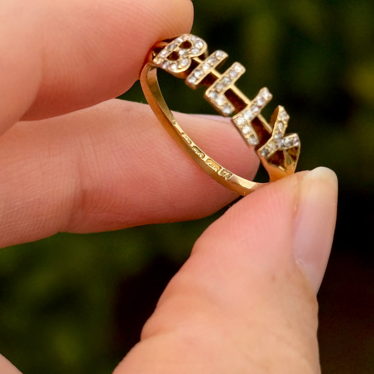 Antique Victorian Diamond 'Billy' Ring in 18 Carat Gold; circa 1899