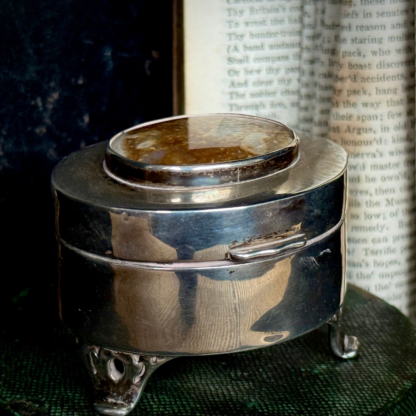 Antique Agate Set Silver Jewellery Box; Circa 1907