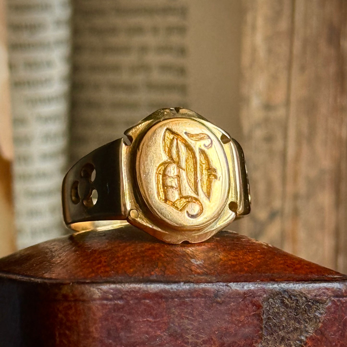 Heavy 'B' Signet Ring in 15 Carat Gold; Circa 1880