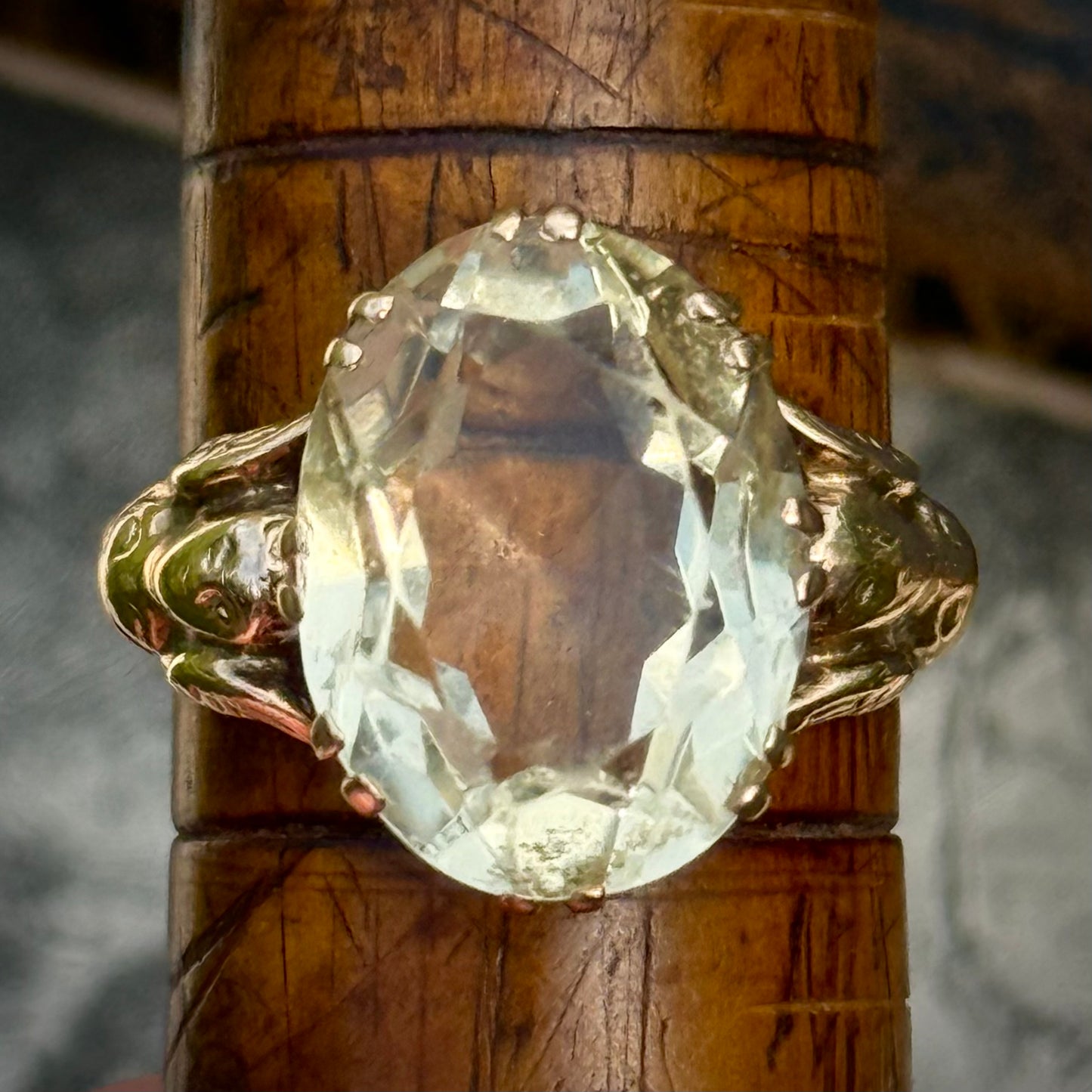 Vintage Citrine Angel Ring in 9 Carat Gold