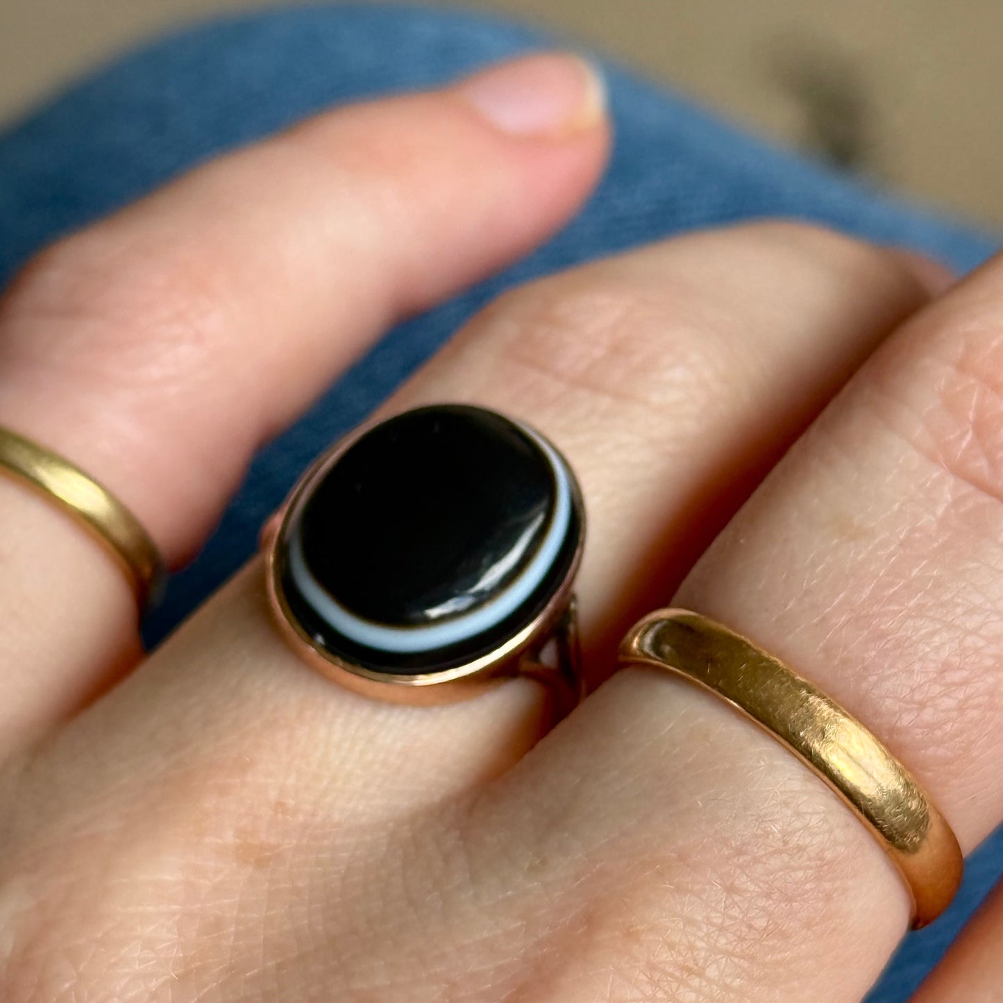 Victorian Bull's Eye Agate Ring in 9 Carat Gold' Circa 1890