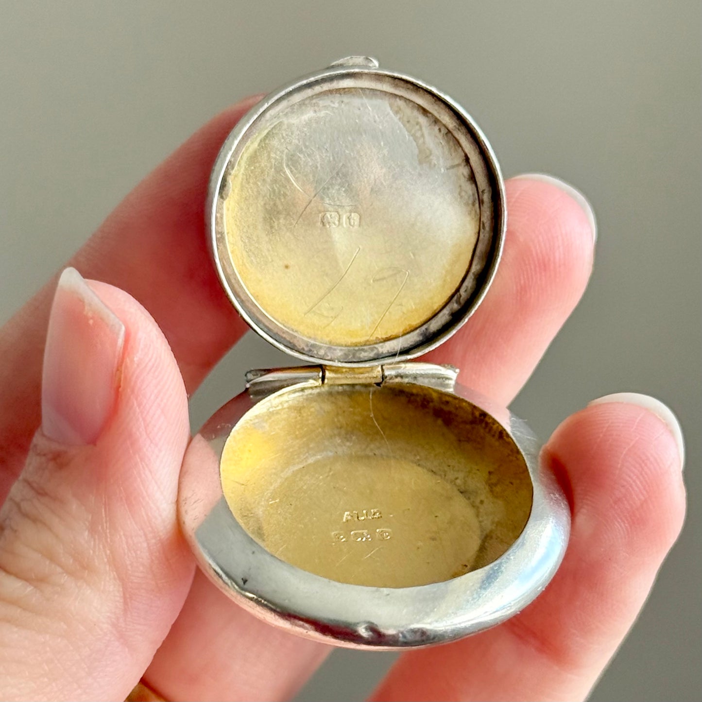 Antique 'Dorris' Sterling Silver Compact Locket