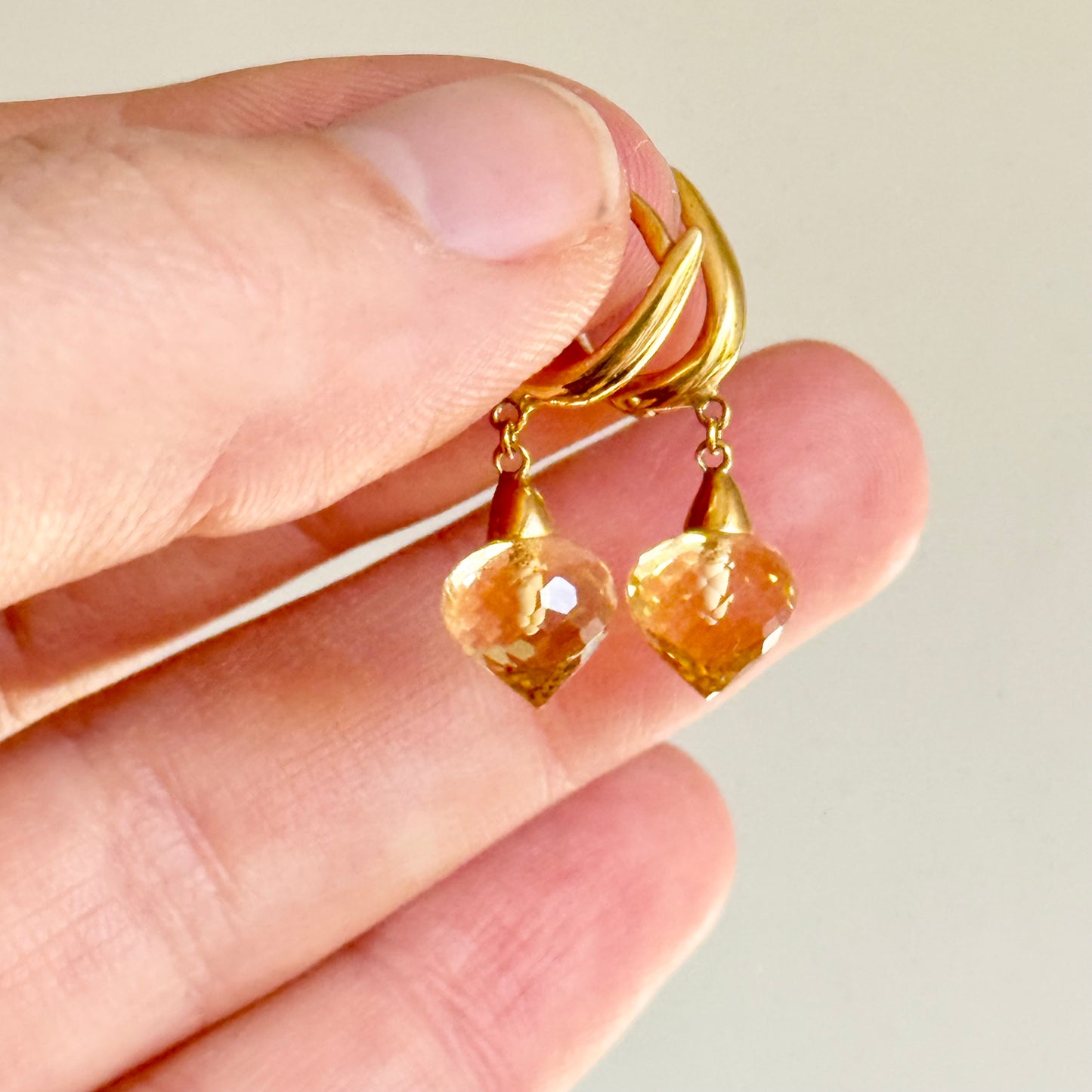 Citrine Briolette Drop Earrings in 18 Carat Gold