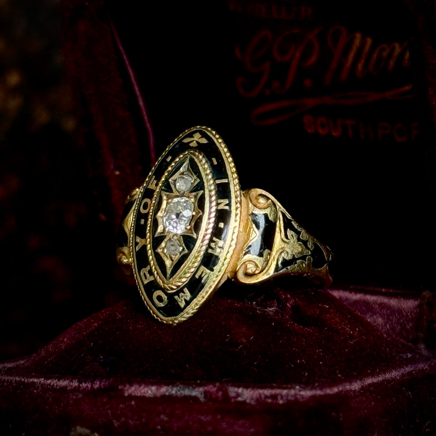 Georgian Diamond and enamel Mourning Ring in 18 Carat Gold