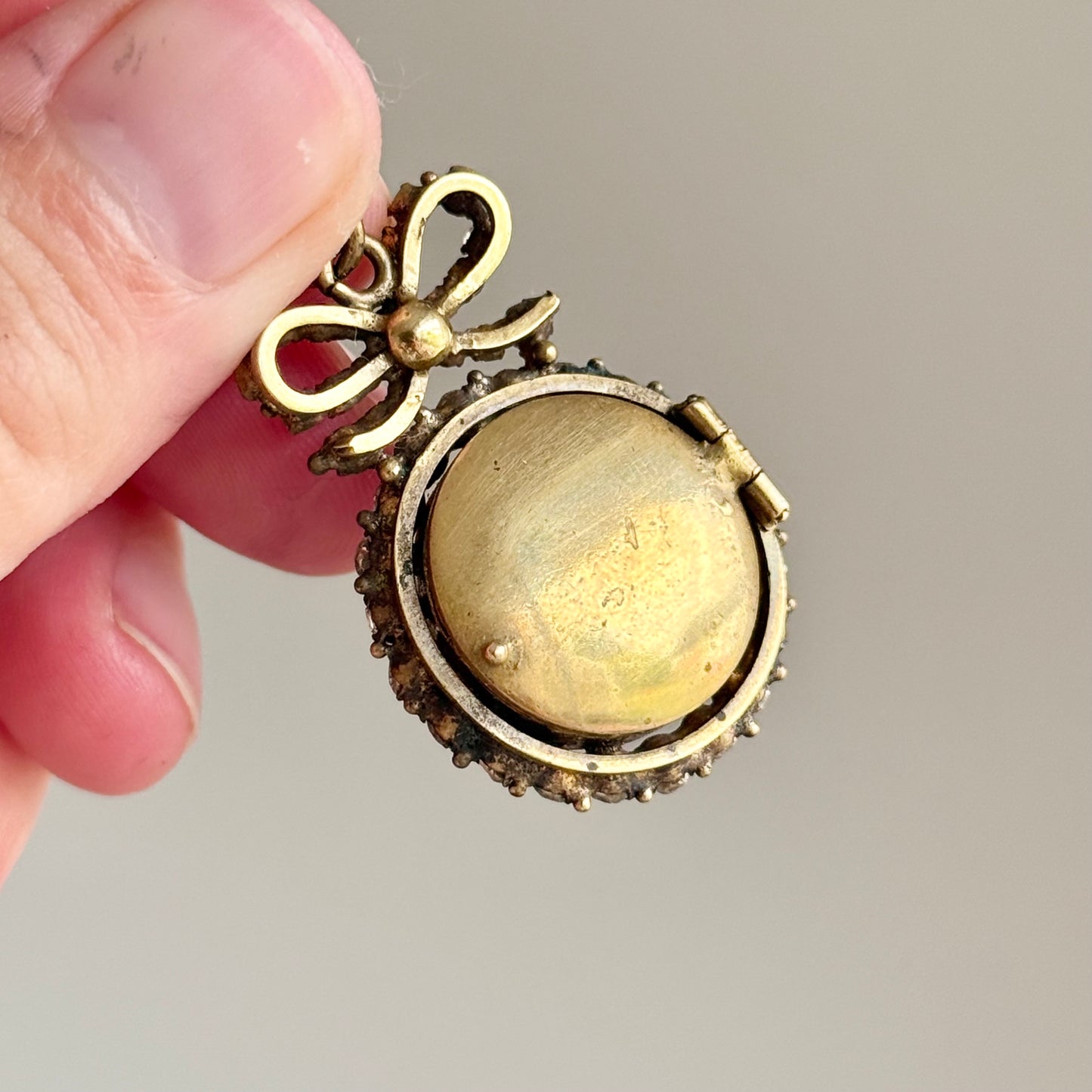 Edwardian Paste Locket & Bow Pendant