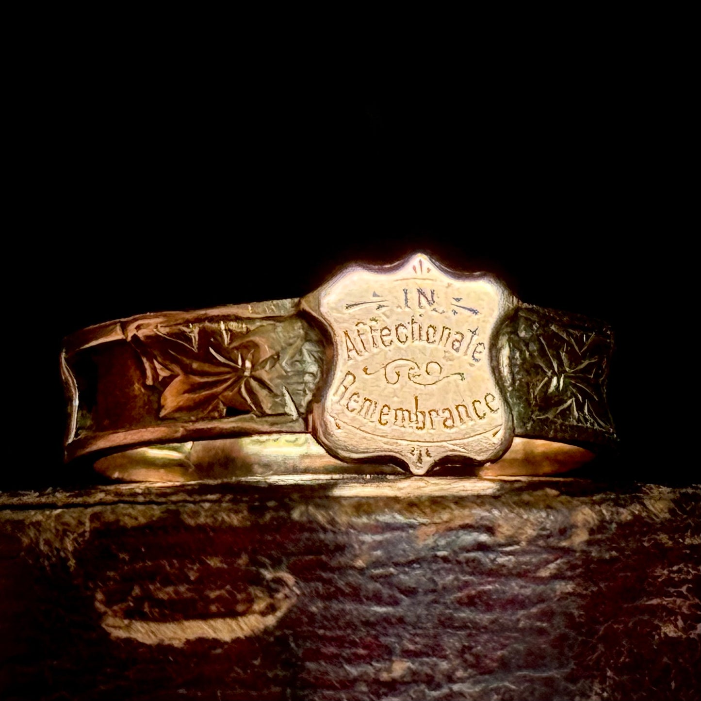 Antique Victorian Scottish Mourning Ring in 9 Carat Gold
