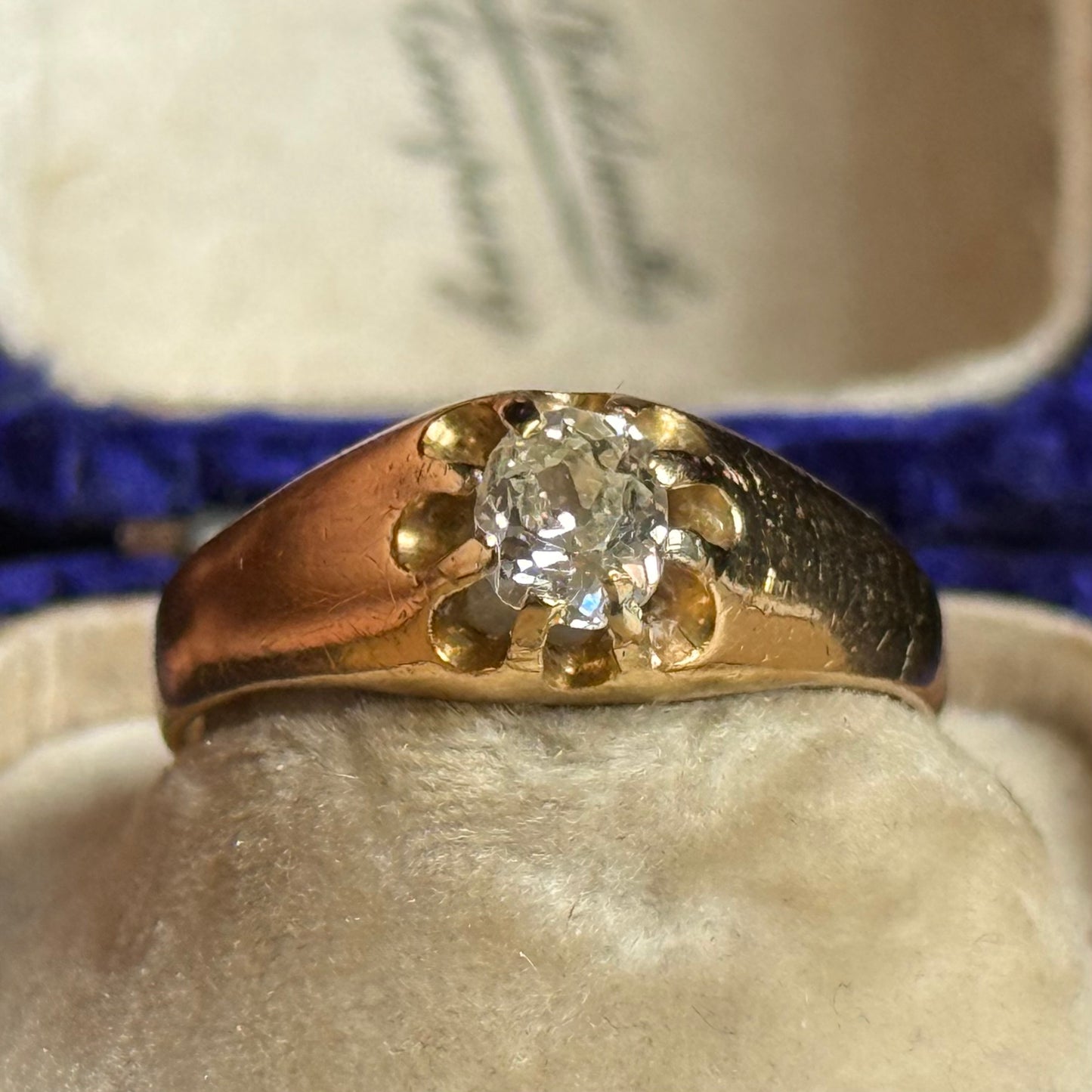 Antique Old Cut Diamond Ring in 18 Carat Gold' Circa 1900