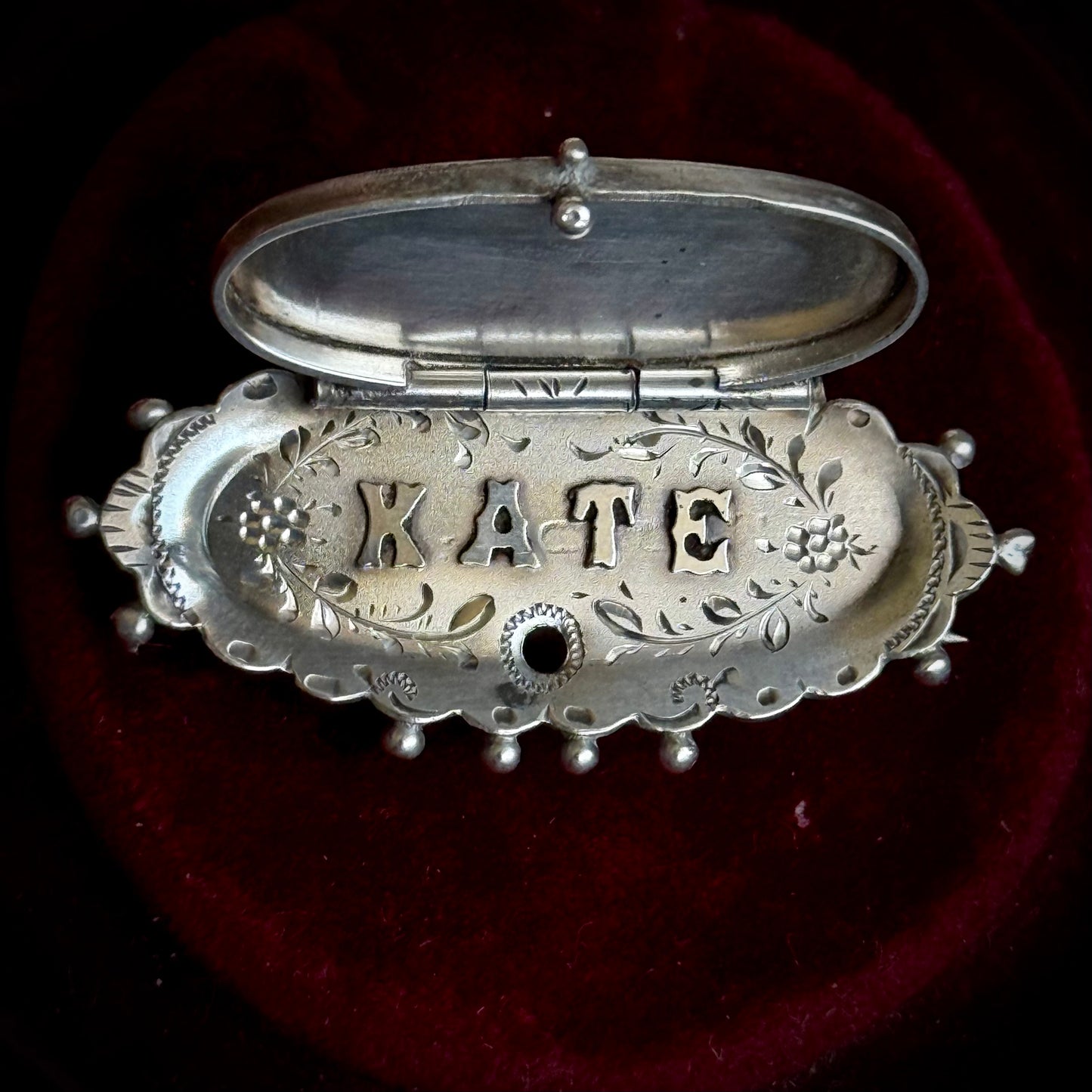Antique Sentimental 'Kate' Locket Brooch