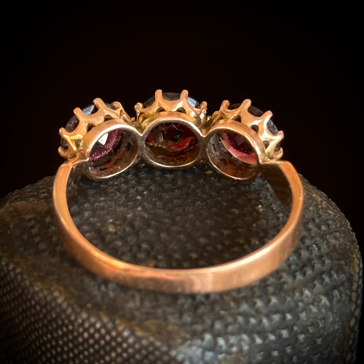 Antique Garnet Trilogy Ring in 9 Carat gold; Circa 1913