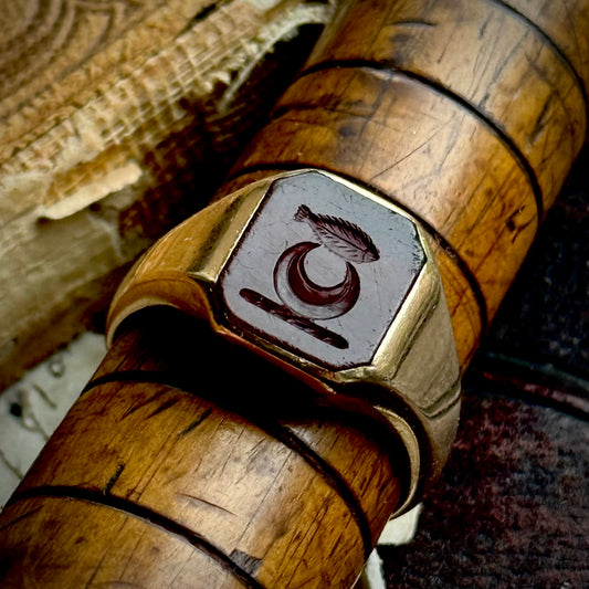 Antique Victorian Carnelian Intaglio Signet Ring