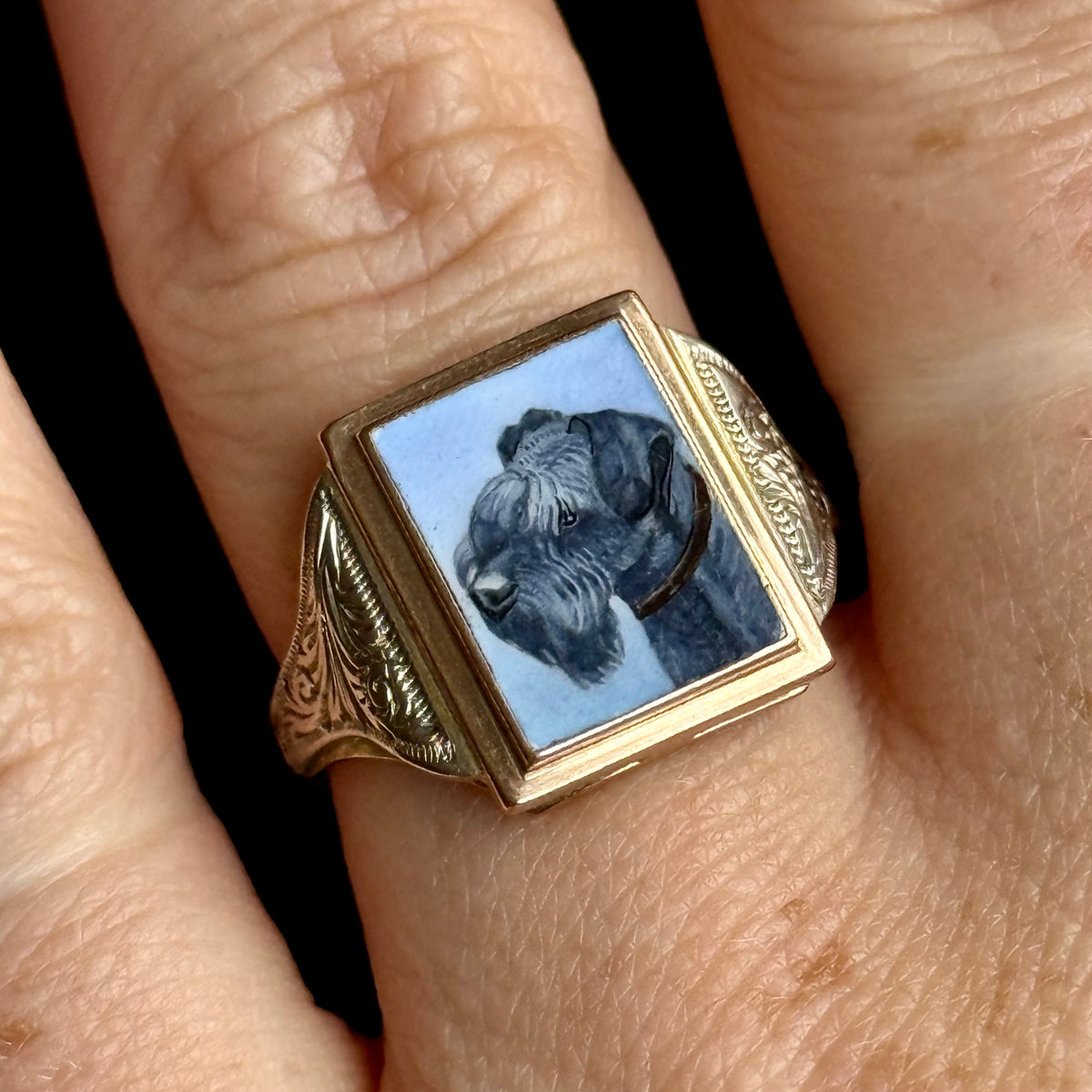 Antique Enamel Dog Signet Ring in 9 Carat Gold; Circa 1925