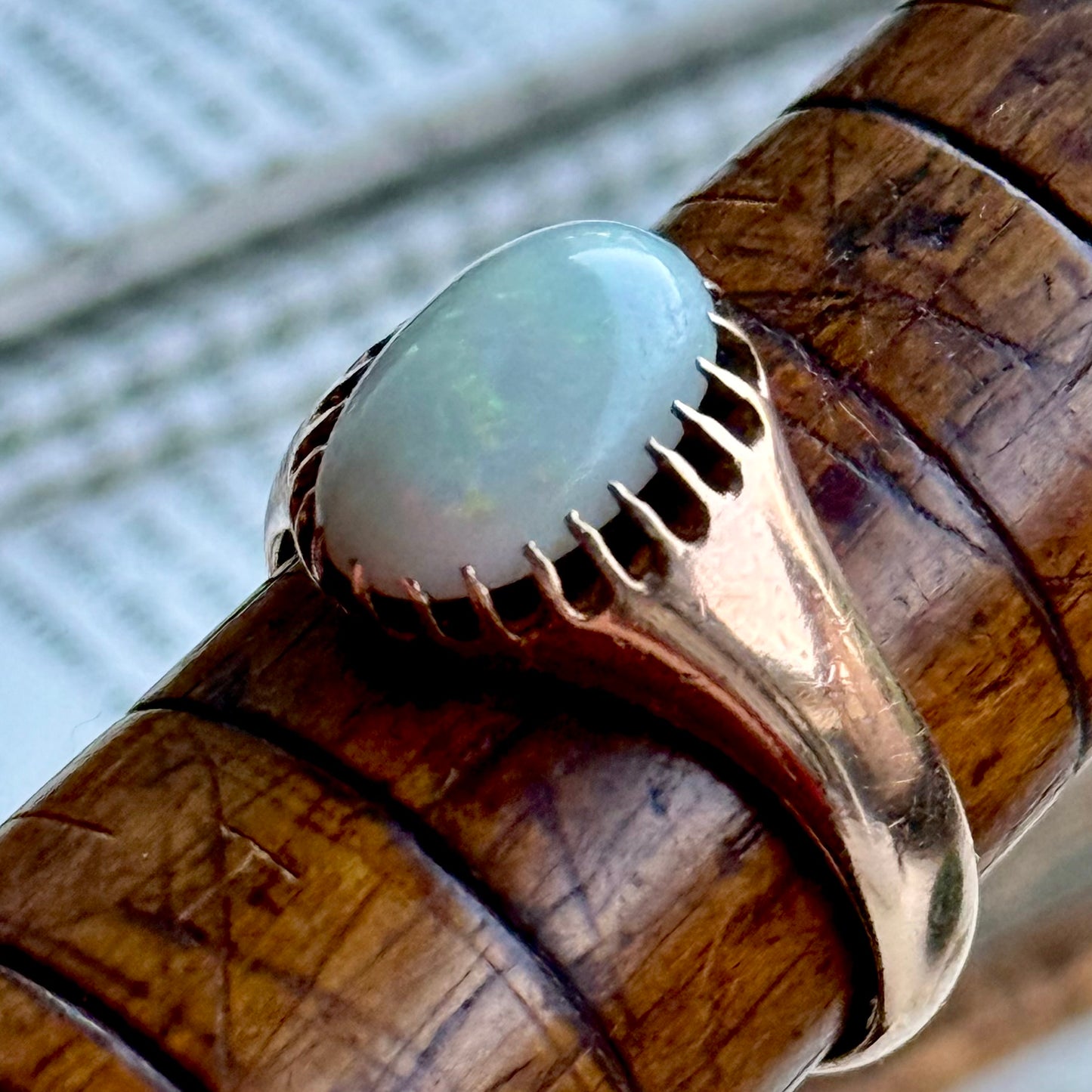 Antique Opal Ring in 9 Carat Gold; Circa 1900