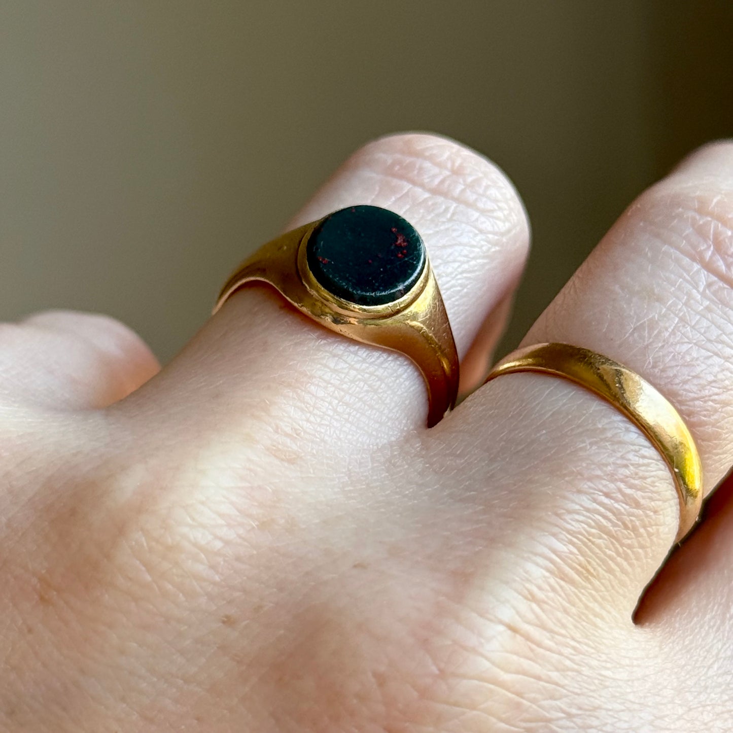 Antique Bloodstone Signet Ring in 9 Carat Gold